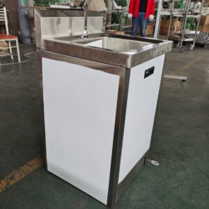 Chậu rửa tay có gắn vòi nước đạp chân 1 hố chậu