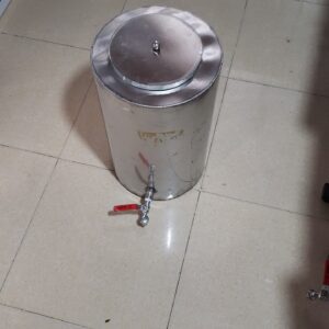 bình nước hình trụ tròn