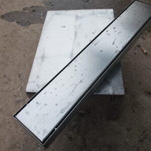 vỉ thoát sàn inox - lát gạch