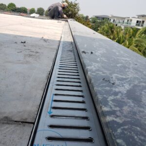 vỉ thoát nước bể bơi