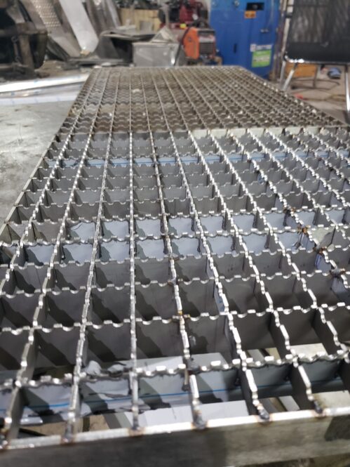 sàn grating inox