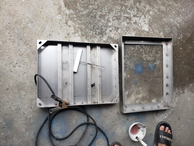 mẫu nắp hố ga inox thực tế