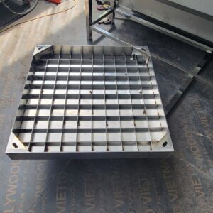 mẫu nắp hố ga inox thực tế