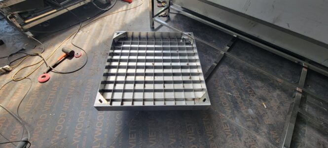 mẫu nắp hố ga inox thực tế