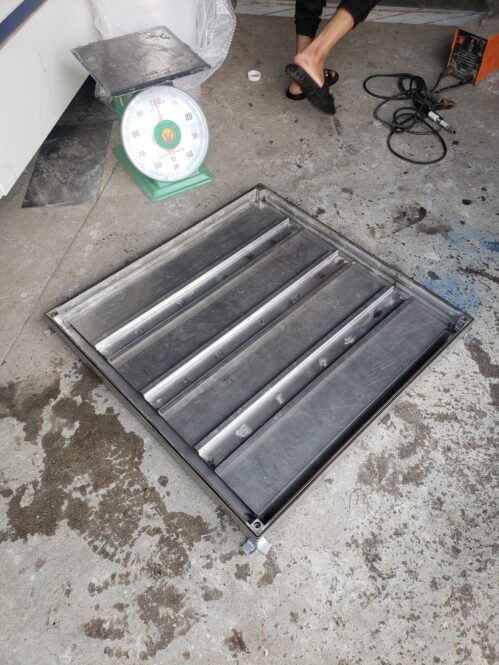 mẫu nắp hố ga inox thực tế