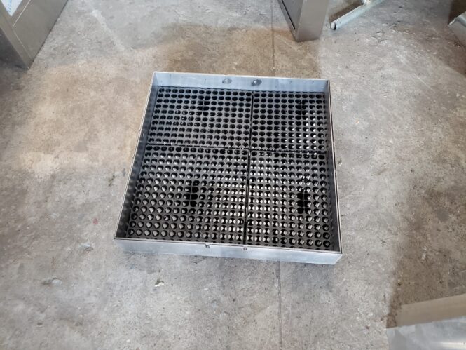 mẫu nắp hố ga inox thực tế