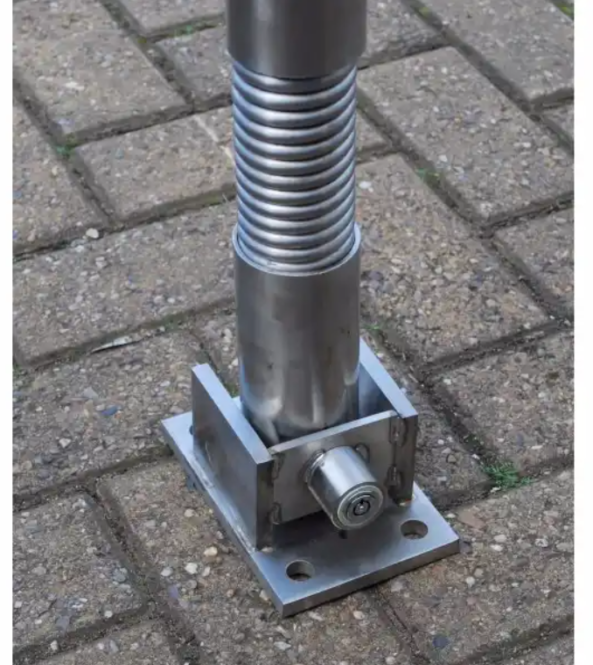 trụ chắn inox có thể gập xuống được