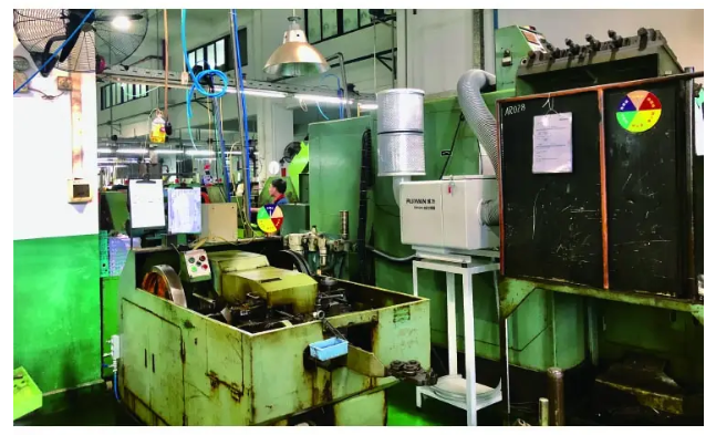 máy hút hơi dầu 