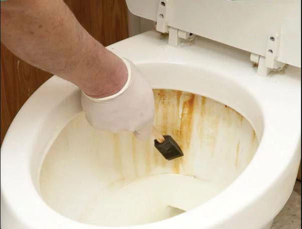 thiết bị chống ố vàng nhà vệ sinh