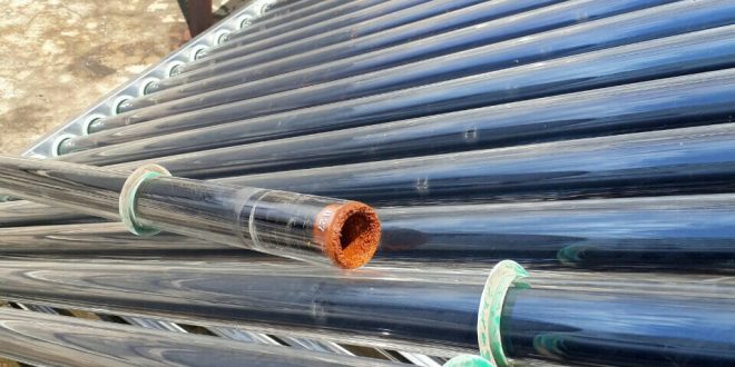 thiết bị nhận biết bình nước nóng thái dương năng bị đóng cặn