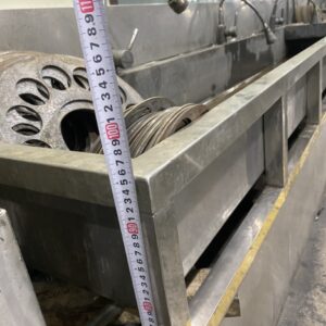 chậu rửa chi tiết máy theo yêu cầu