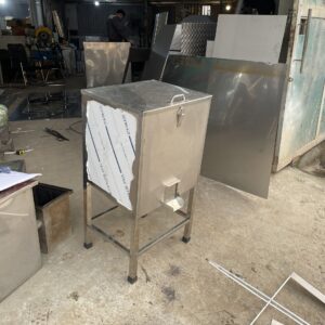 thùng chứa gạo 25kg bằng inox