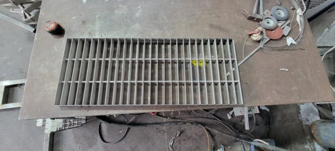 tấm đan rãnh thoát nước inox