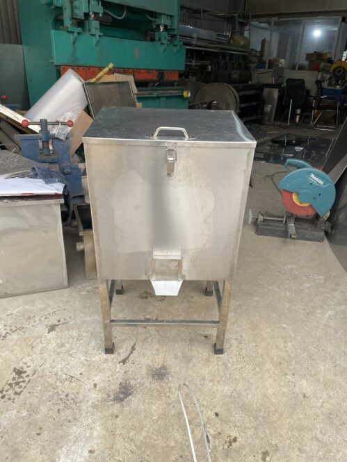 thùng chứa 100 kg gạo bằng inox
