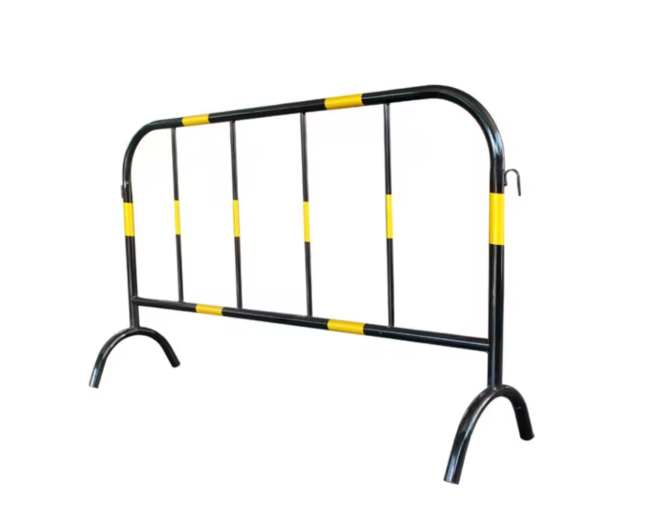 Lan can phân làn sơn màu vàng đen