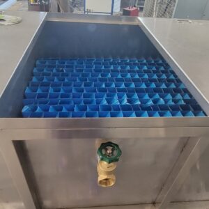 bể tách dầu có tấm lắng lamen