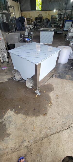 Thùng chứa gạo cho trường học inox